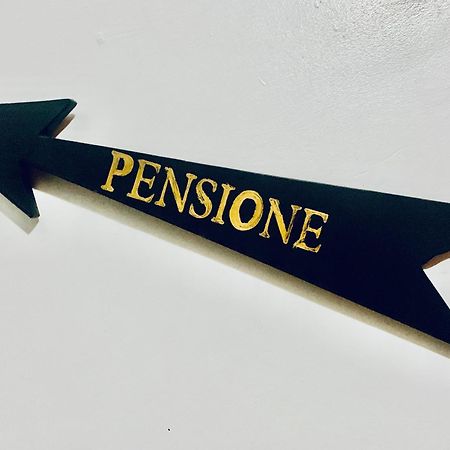 Pensione Popolo Montréal Eksteriør billede